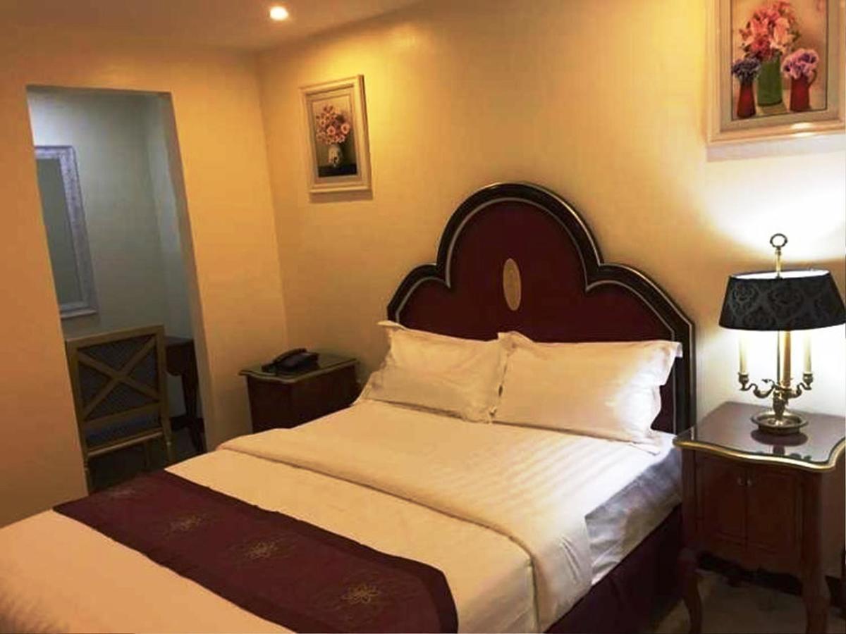 Rainbowland Hotel โอลองกาโป ภายนอก รูปภาพ